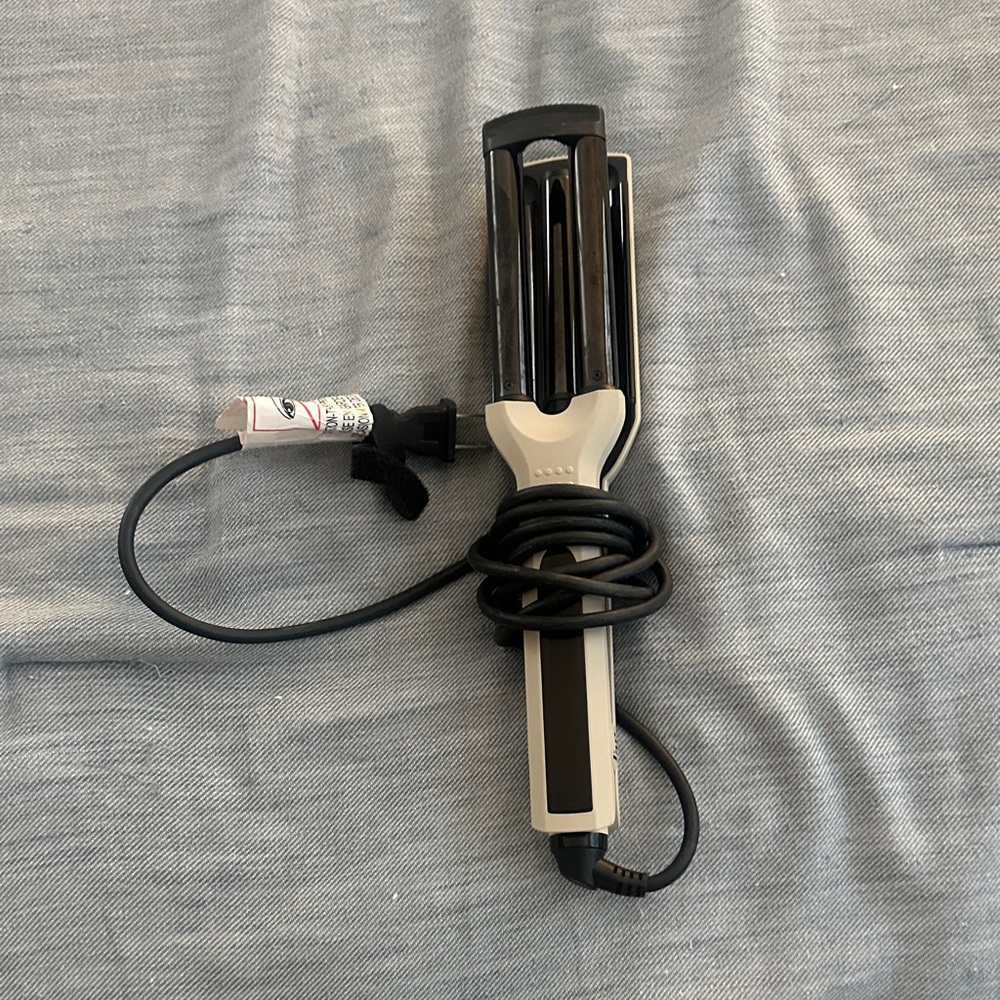 Lange Black and White Hair Tool